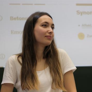 Ilaria